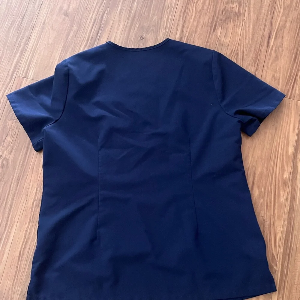 Figs scrub top woman’s - Picture 2 of 2